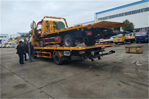 峪口同城汽车补胎